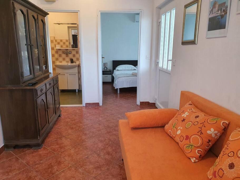 Apartmani Barada Seget Vranjica Eksteriør bilde